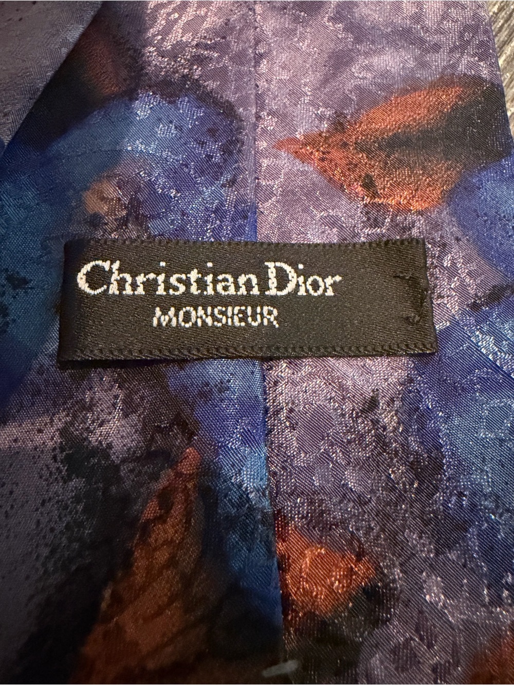 Dior Navy and Gold Floral Silk Tie Necklace with Gold Dior Pin - Picture 2 of 4